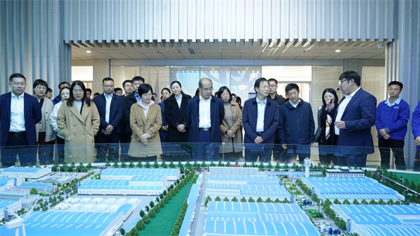 山东省地质矿产勘测开发局辅导一行莅临尊龙集团官网集团参观